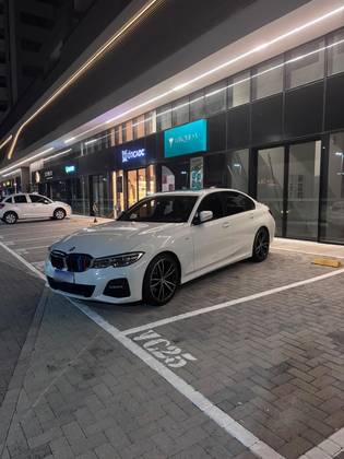 BMW 320i 2.0 16V TURBO GASOLINA M SPORT AUTOMÁTICO